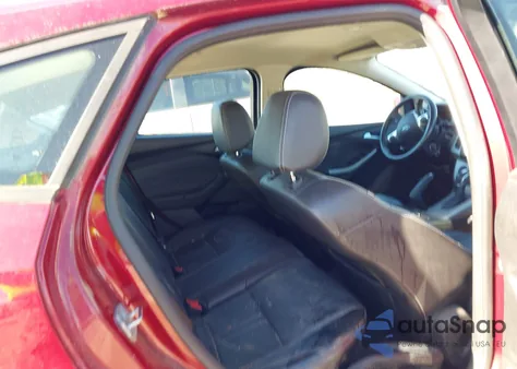 2014 Ford Focus Se из США, поврежденный, VIN 1FADP3K24EL281454